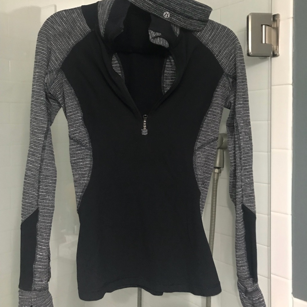 Size 4 LLL 1/4 zip with matching headband